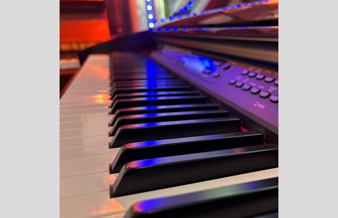 Yamaha CLP280 Mahogany Digital Piano, Used - Complete Package (SN:GBRCLL01026) - Image 6